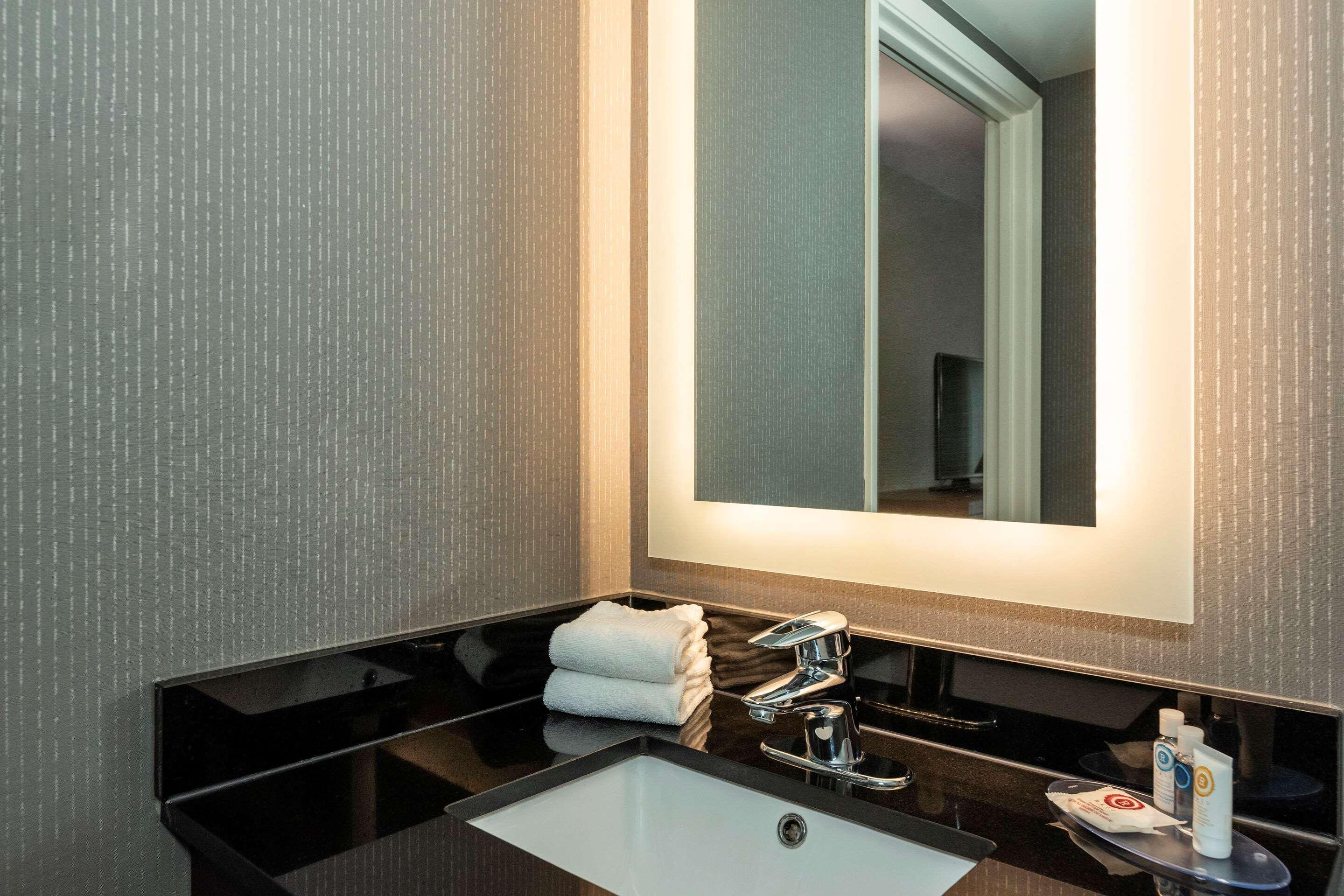 Comfort Inn Γουότερλου Εξωτερικό φωτογραφία